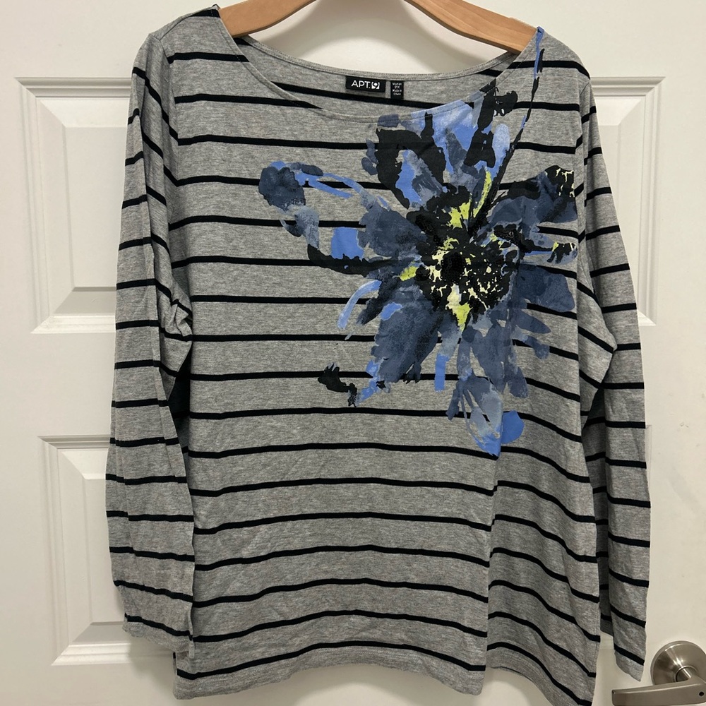 Apt. 9 Gray Striped Long Sleeve Tee with Blue Floral Design